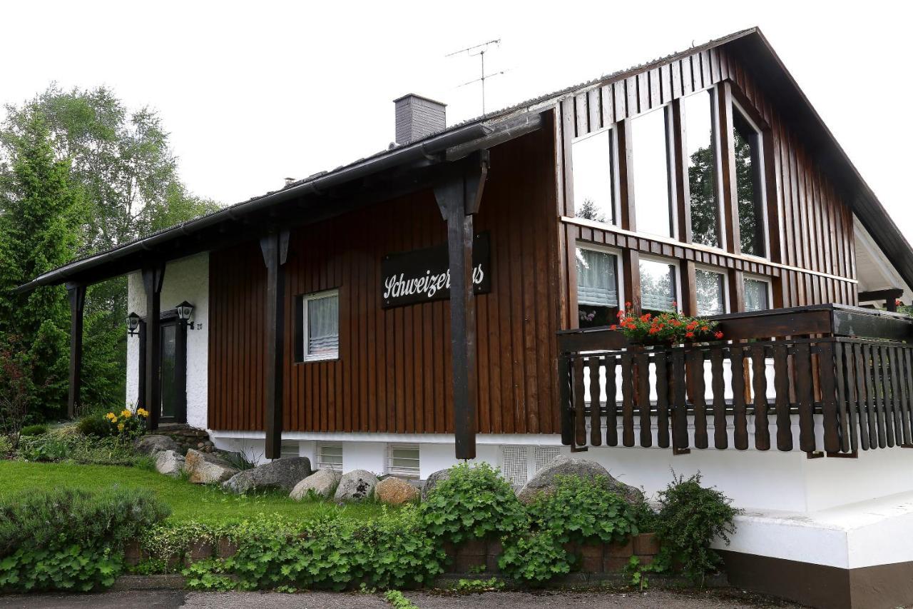 Landhotel Garni Schweizerhaus โชนวัลด์ ภายนอก รูปภาพ